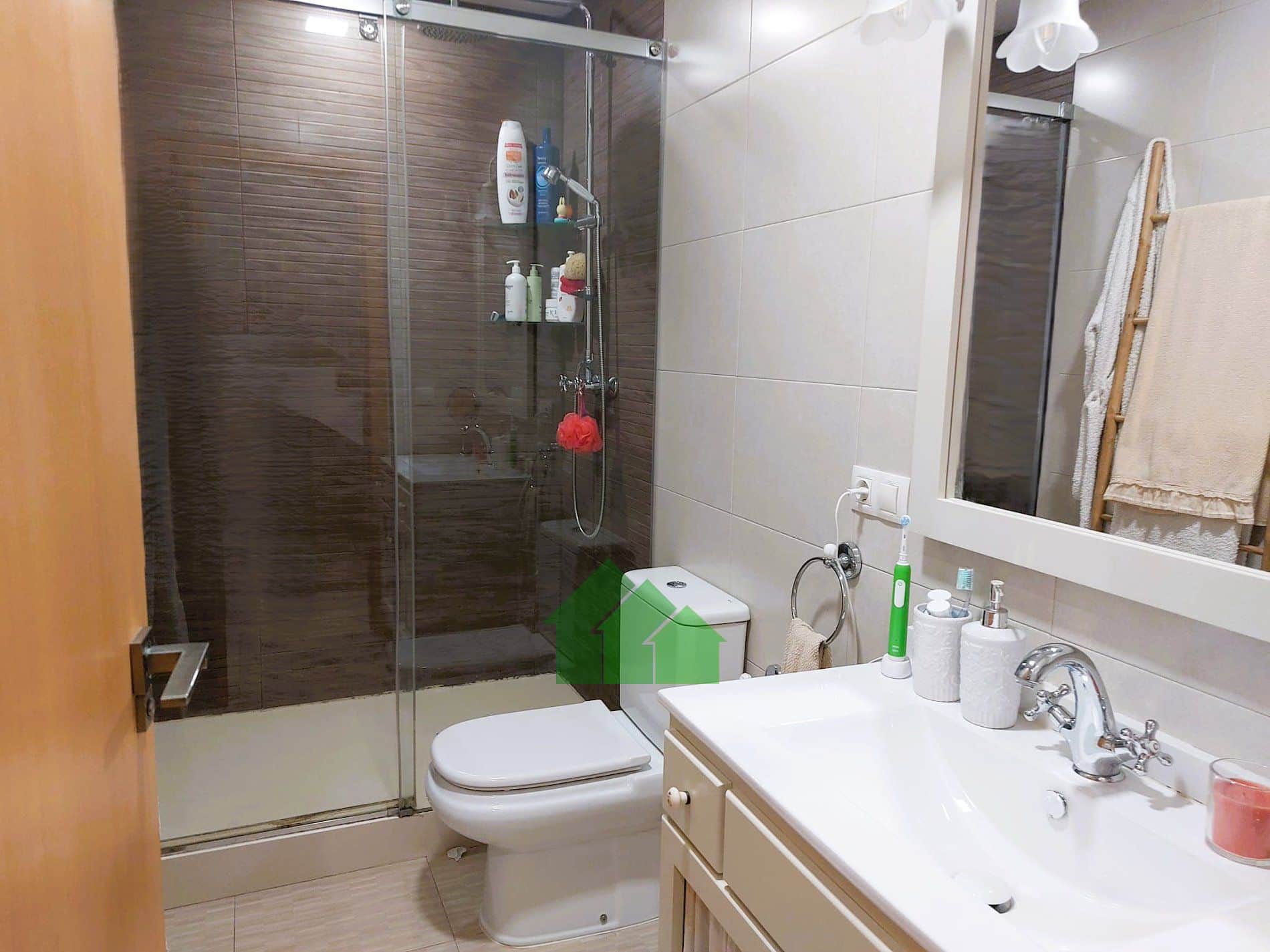 C-1023 VENTA DE MAGNIFICA VIVIENDA. ZONA CENTRO DE SALUD. MONTIJO - Foto 5