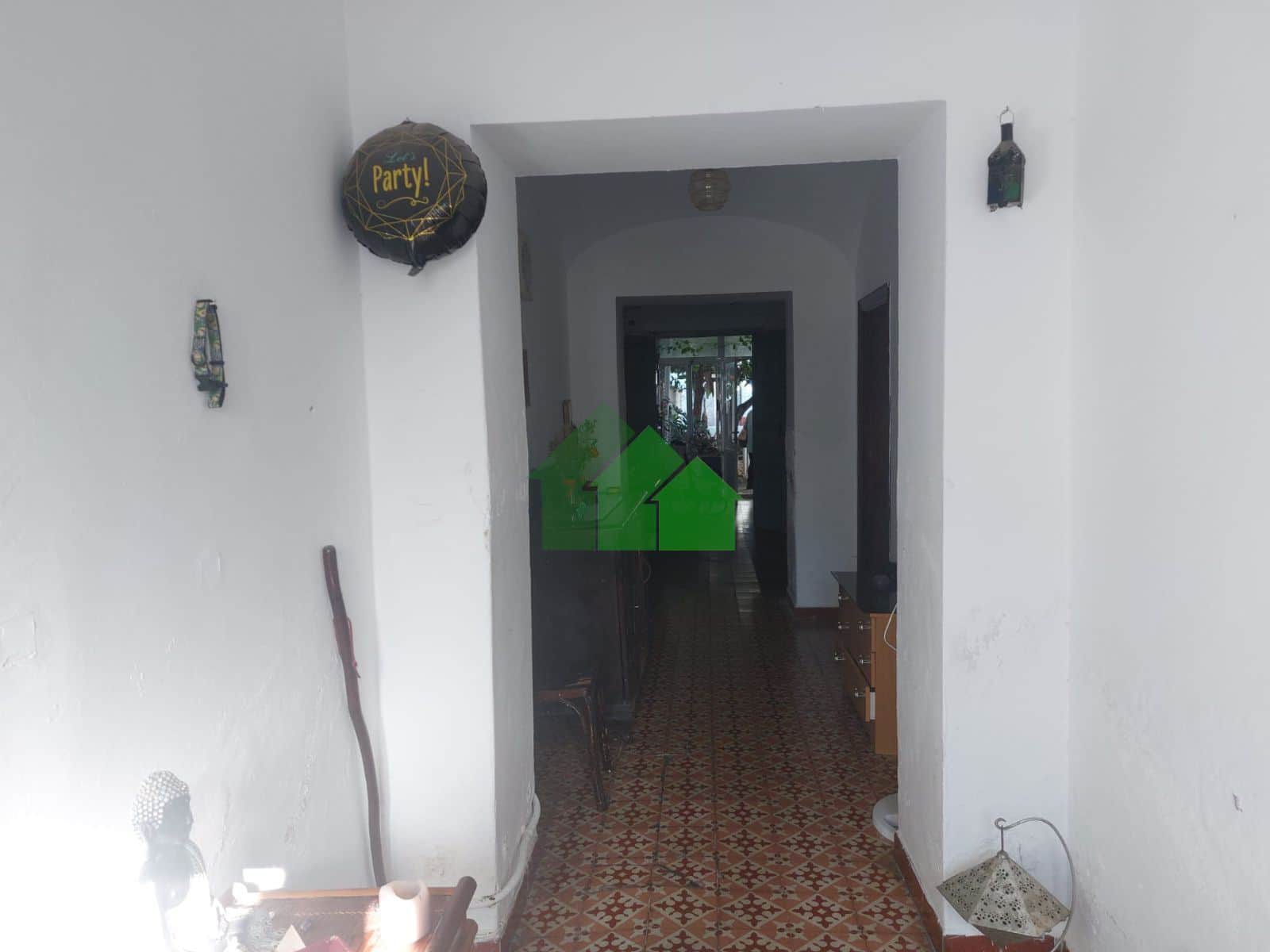 C-973: VENTA DE CASA PARA REFORMAR, SEMICENTRO DE MONTIJO. - Foto 1