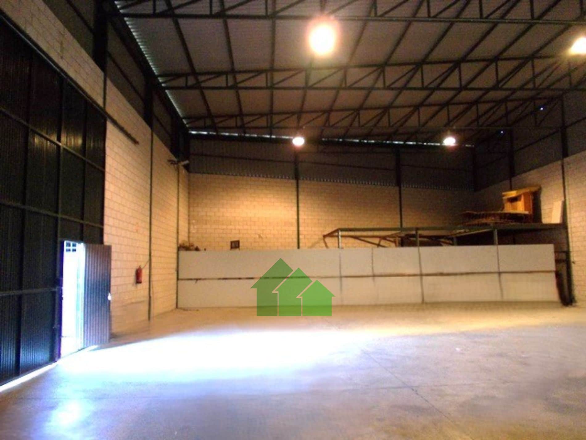 Nave industrial en venta en Puebla de la Calzada - Foto 4