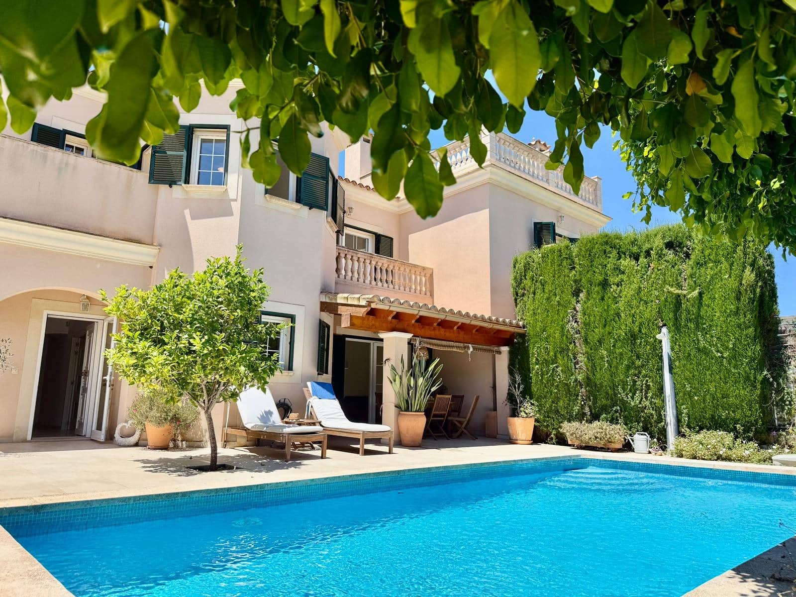 MÁS ESPACIO QUE UNA OBRA NUEVA – PAREADO CON 3 SUITES Y PISCINA EN PUIG DE ROS - Foto 4