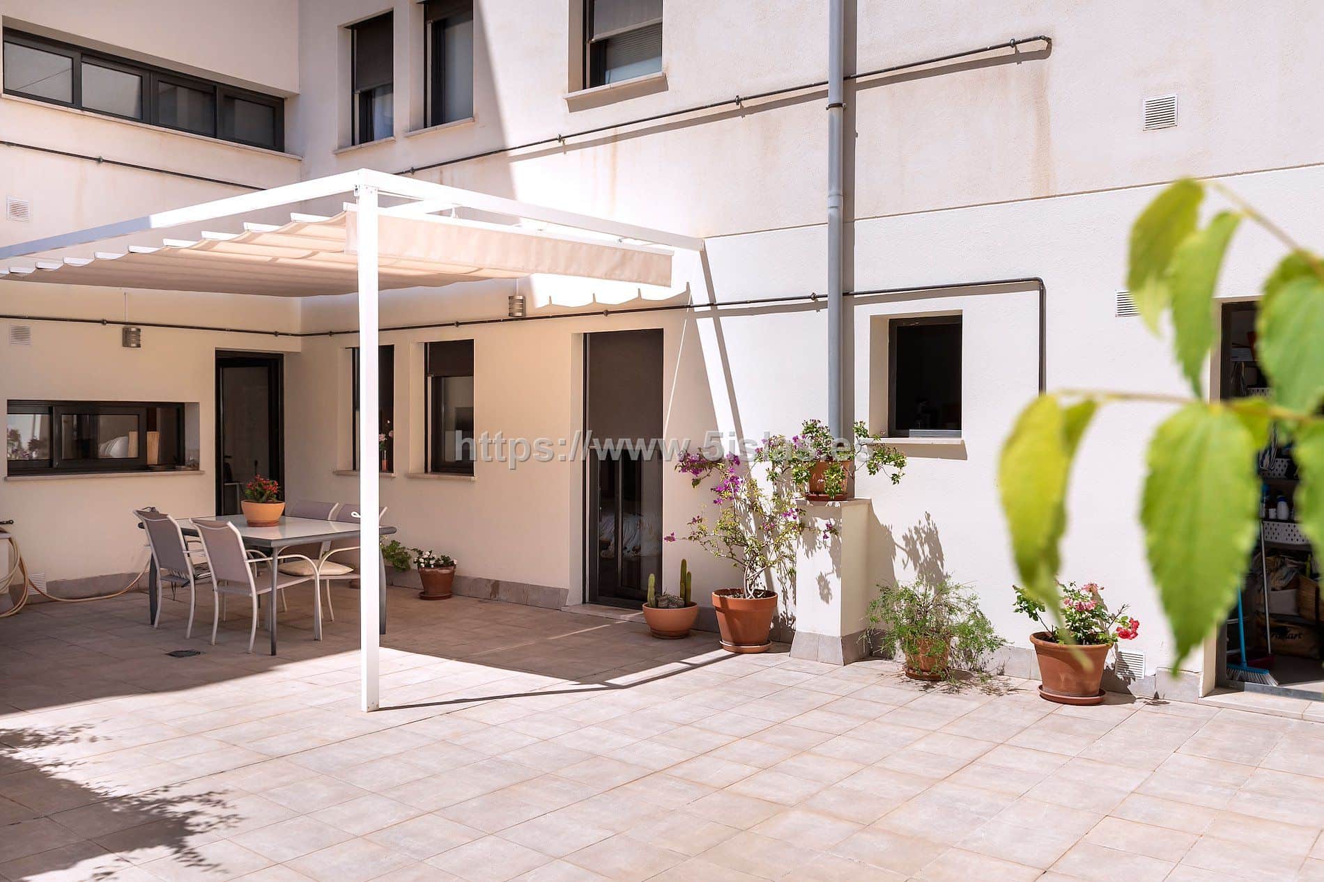 planta baja con patio en Santa Catalina - Foto 3