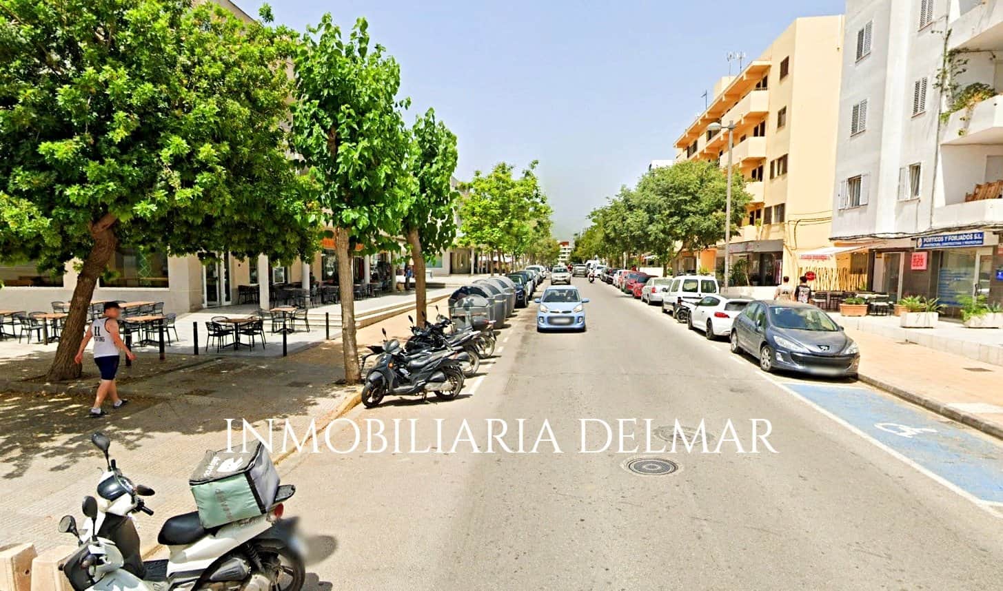 SE VENDE Almacén situado en el semisótano de un edificio - Foto 3