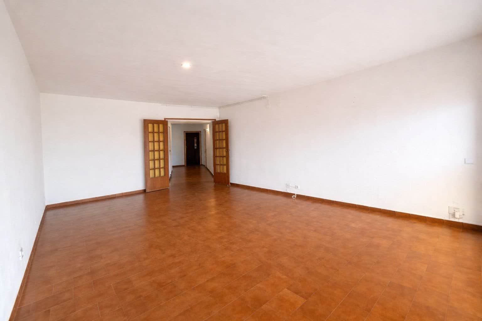 Exclusivo Piso de Grandes Dimensiones con Vistas en Zona Alzina - Foto 2