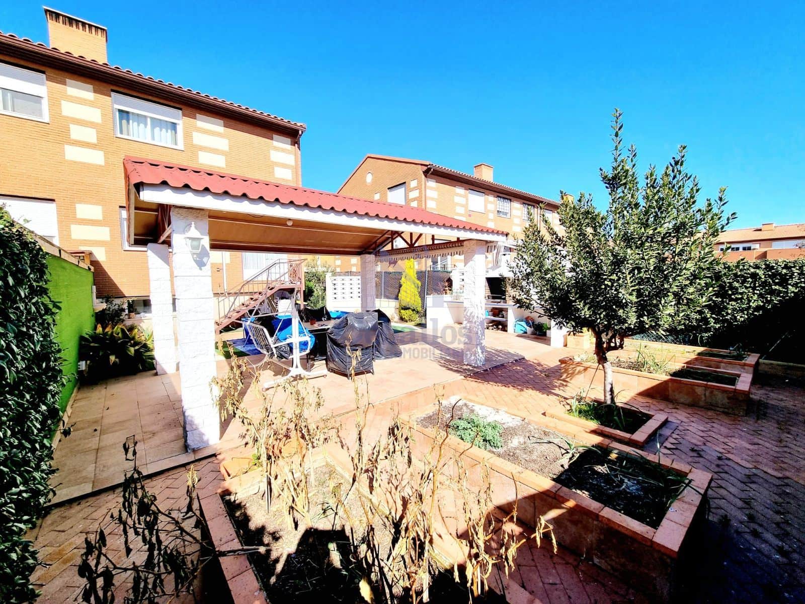 Chalet Esquina Alovera - Foto 2