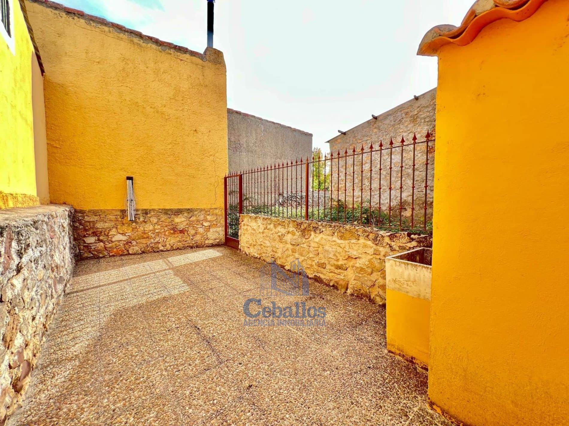 CASA EN VENTA EN TORRALBA DEL MORAL - Foto 2