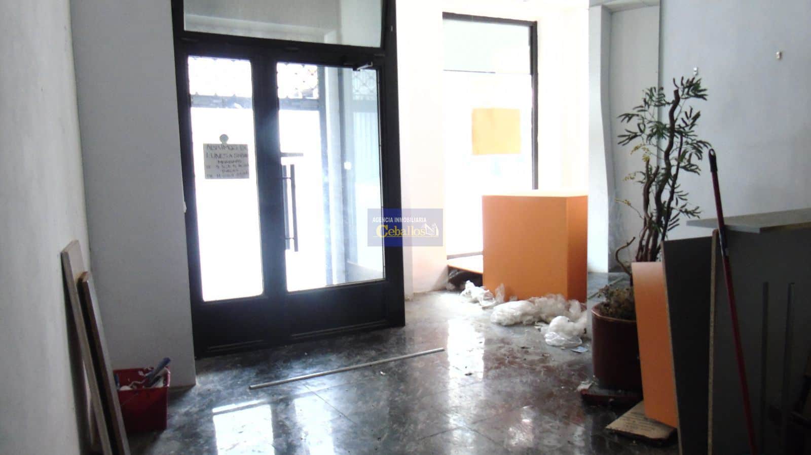 Local Comercial - Cuesta Del Reloj - Centro - Guadalajara - Foto 4