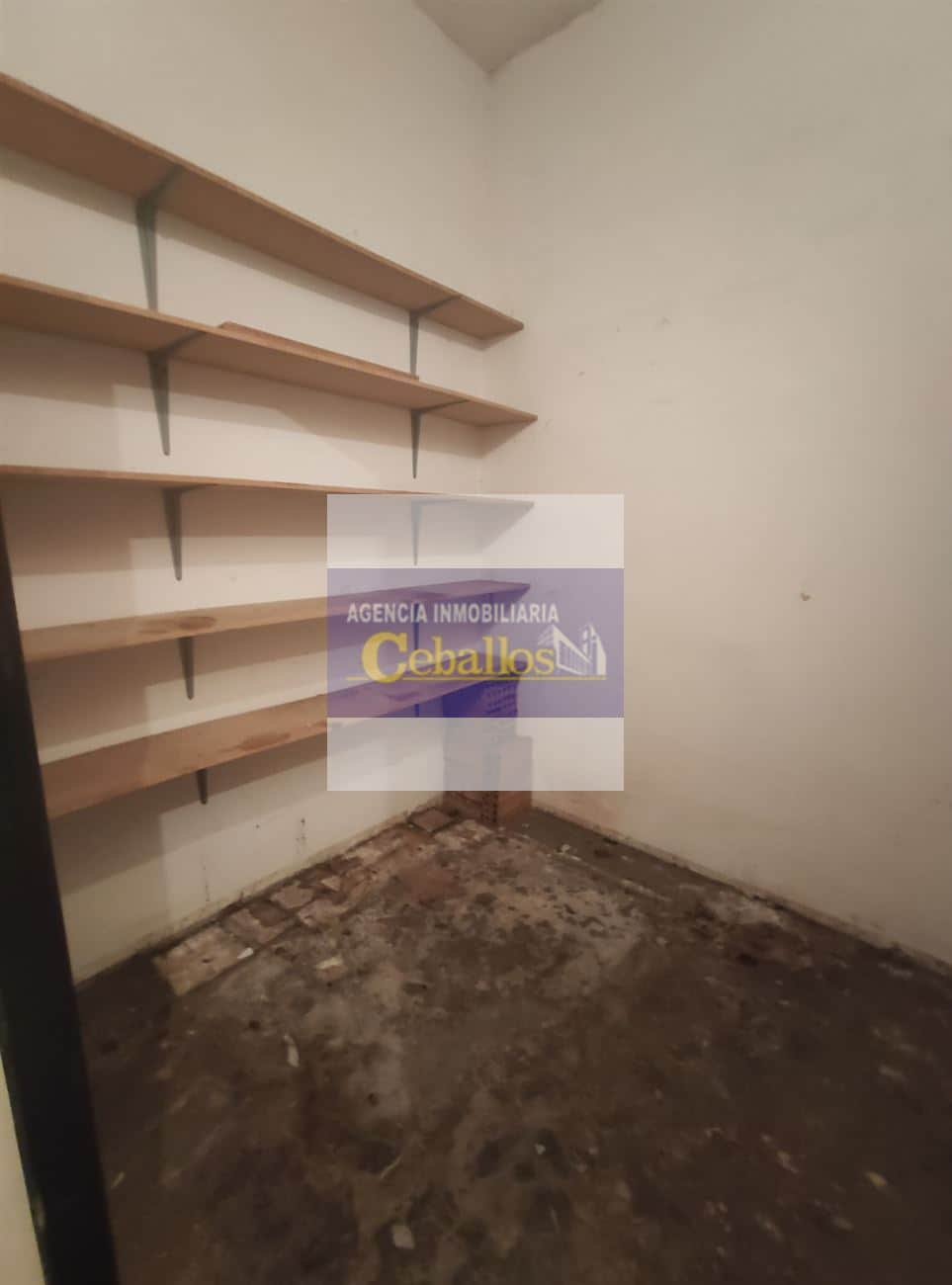 TRASTERO EN VENTA - Foto 1
