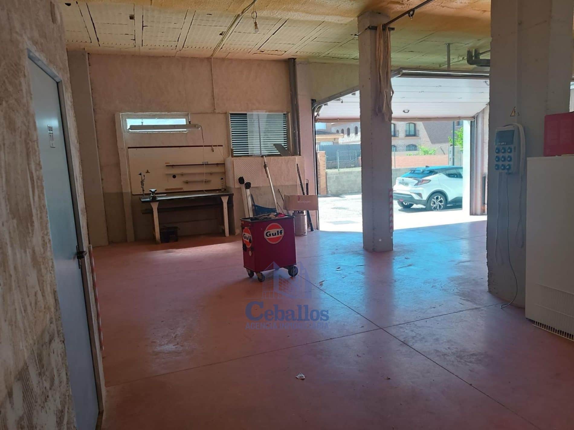 ¡Descubre esta increíble oportunidad en Guadalajara! - Foto 3