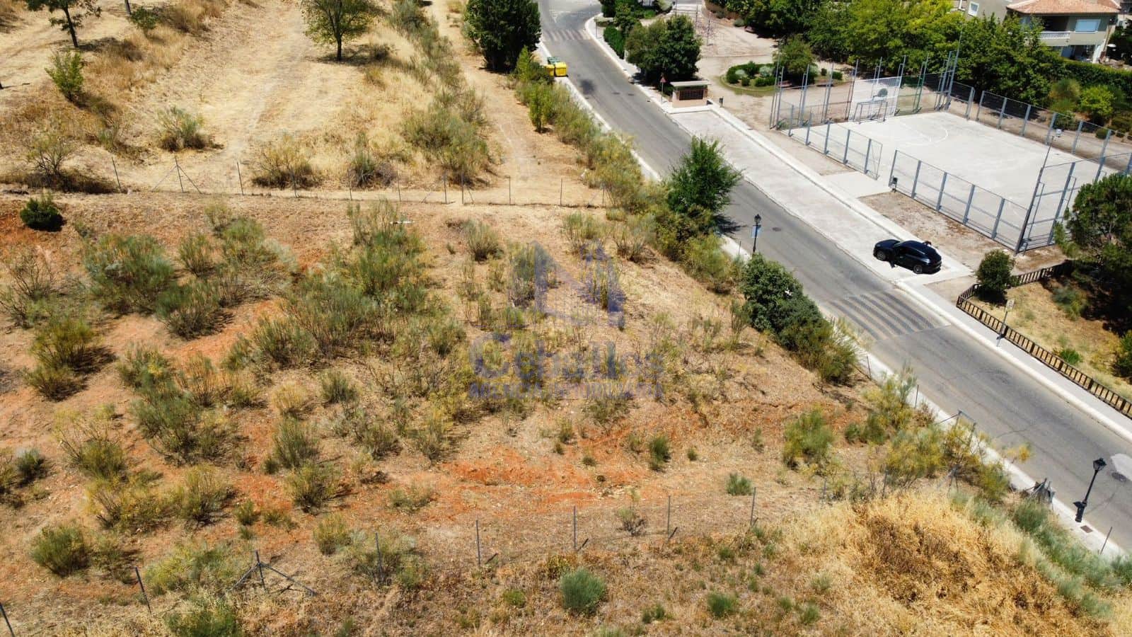 Parcela Exclusiva en Cabanillas del Campo: ¡Tu Proyecto Residencial Comienza Aquí! - Foto 4
