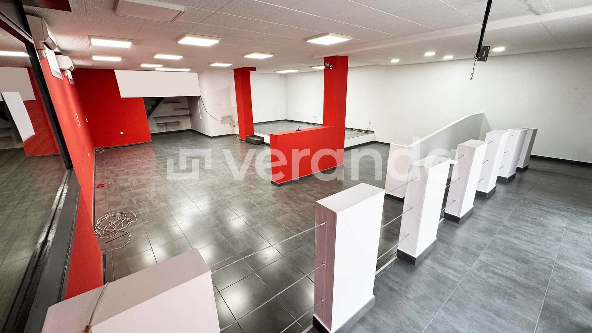 ZONA COMERCIAL 139 M2. ESPACIO DIAFANO - Foto 2