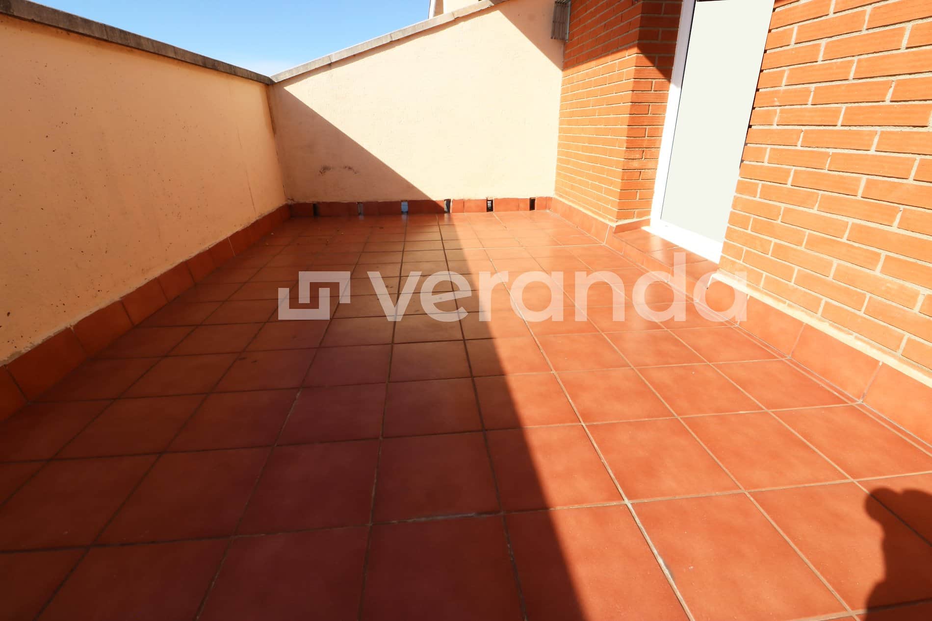PISO EN ZONA PINETONS 3 HABITACIONES TERRAZA Y PARQUING - Foto 5