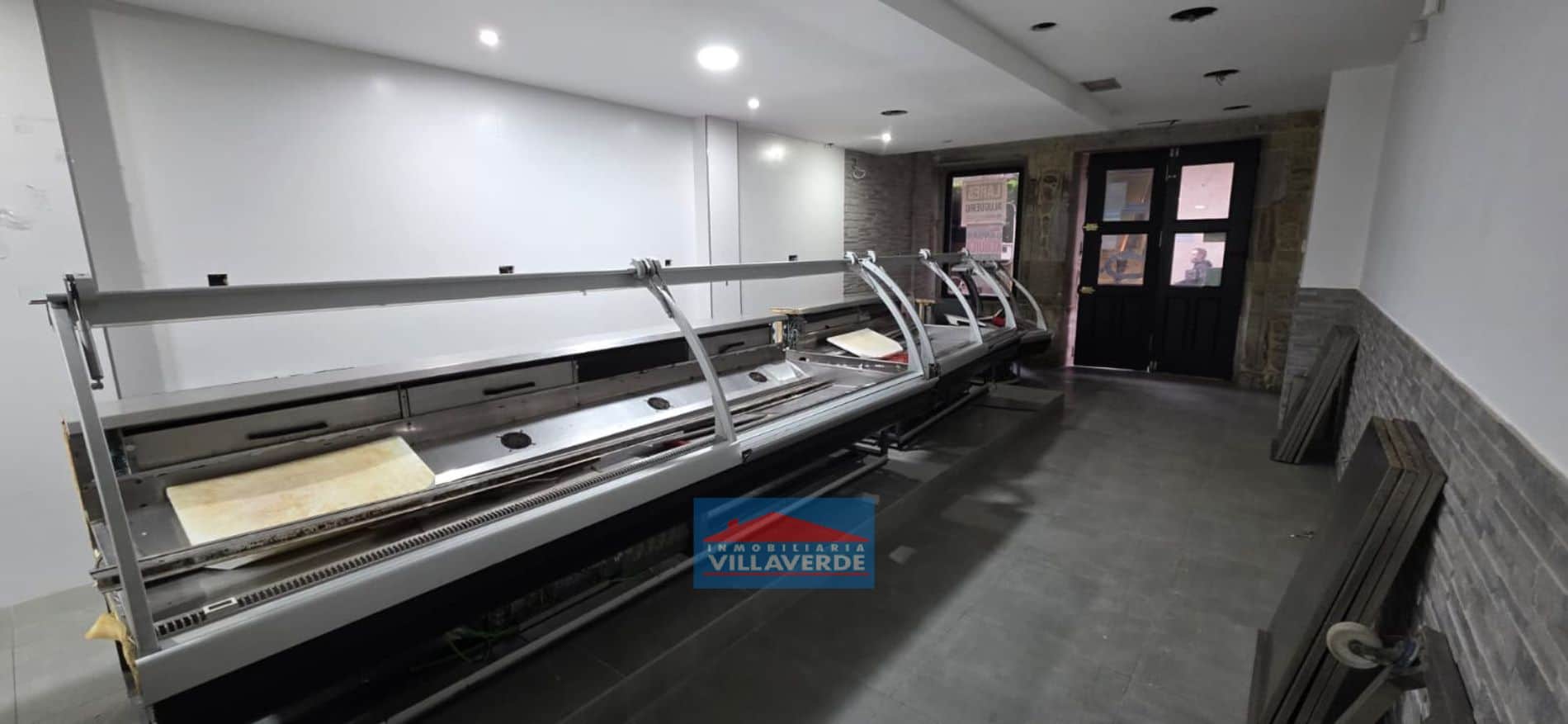 LOCAL COMERCIAL PREPARADO SÚPER CÉNTRICO DE CANGAS - Foto 1