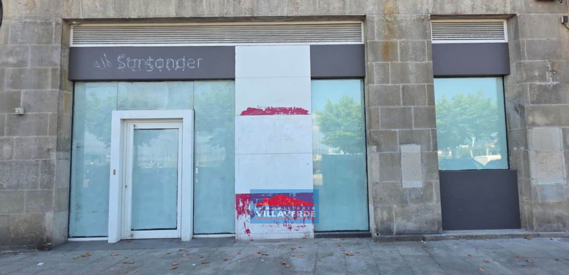 Local comercial en venta en Cangas - Foto 4