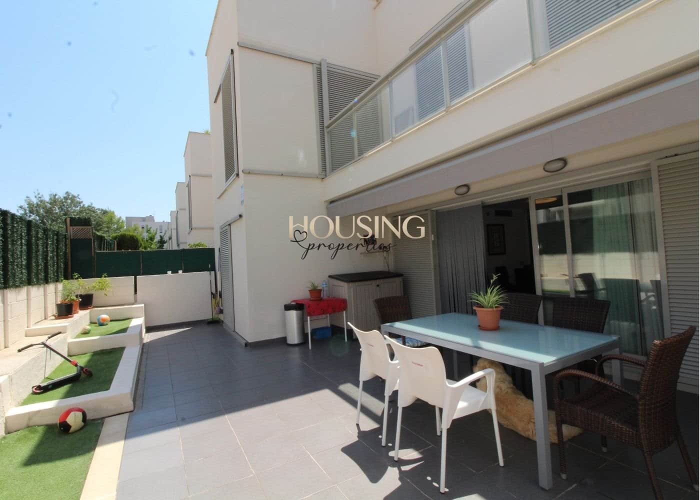 ADOSADO, CERCA DE LA PLAYA, EN RESIDENCIAL CON PISCINAS Y JARDINES - Foto 5