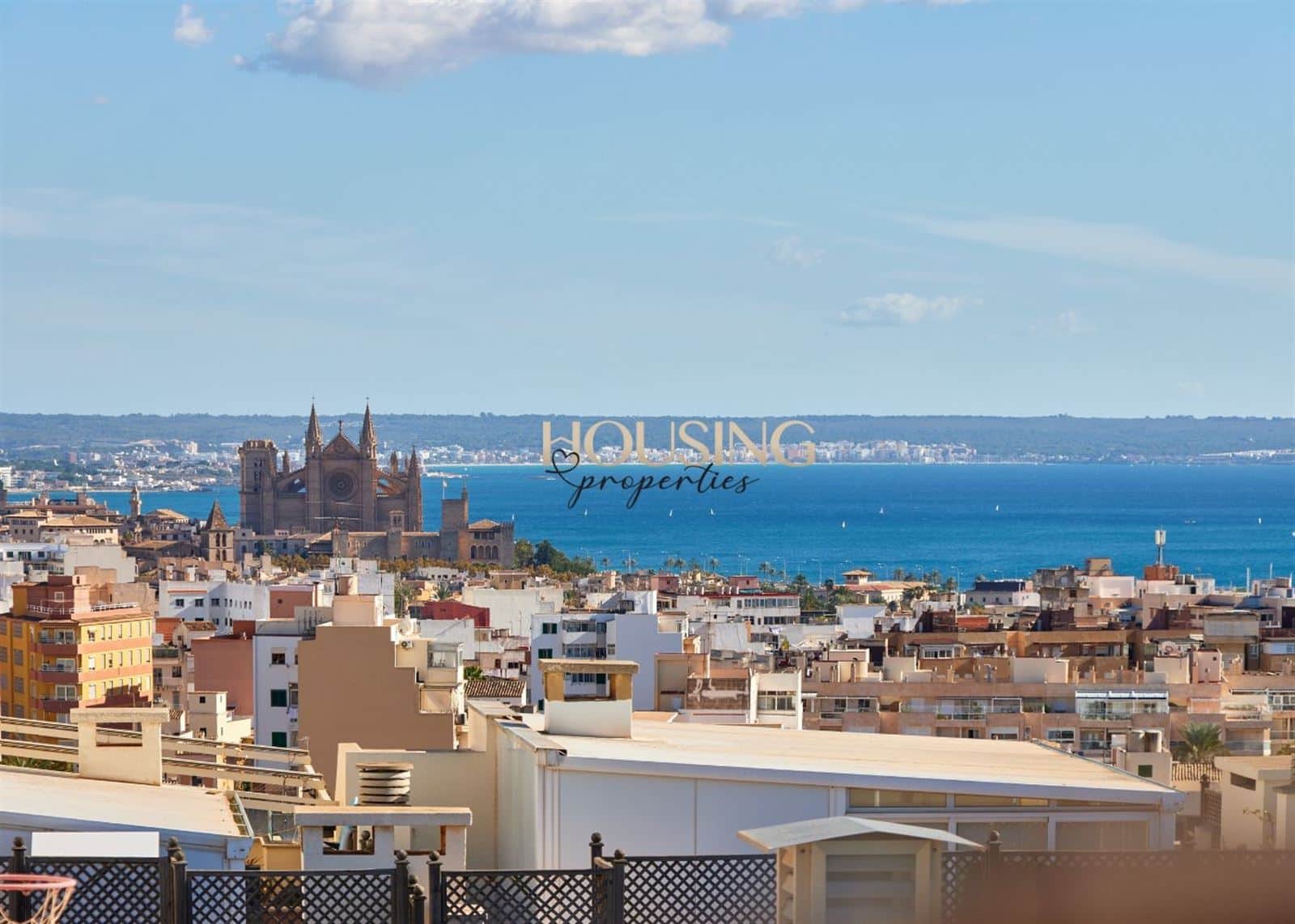 ATICO CON ESPECTACULAR TERRAZA Y VISTAS - Foto 1