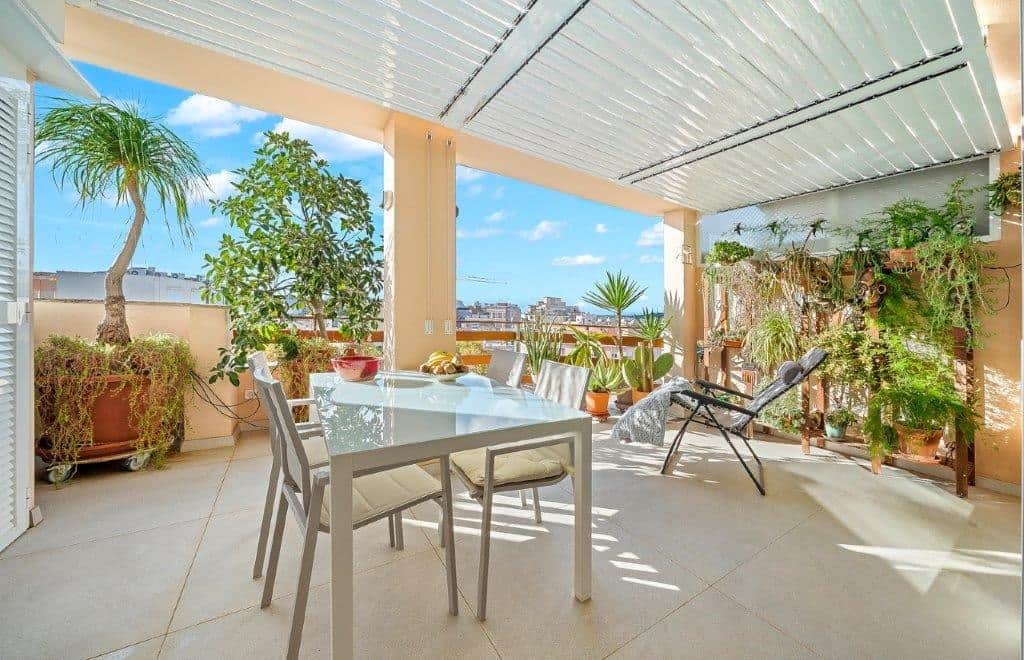 PRECIOSO PISO CON TERRAZA EN BONS AIRES - Foto 1
