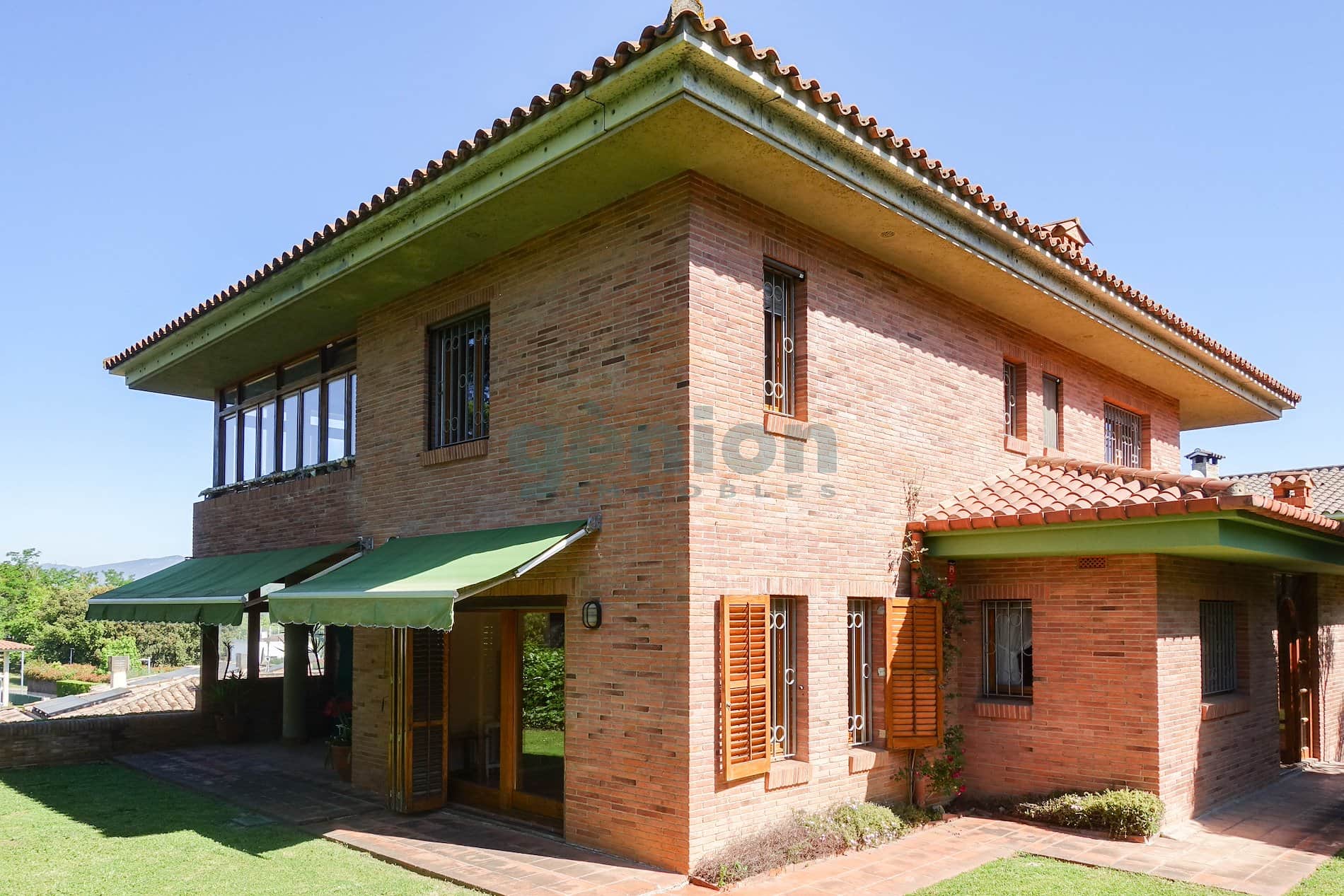 CASA INDEPENDIENTE EN PALAU, EN LA PARTE MÁS PRÓXIMA AL CENTRO DE GIRONA - Foto 1