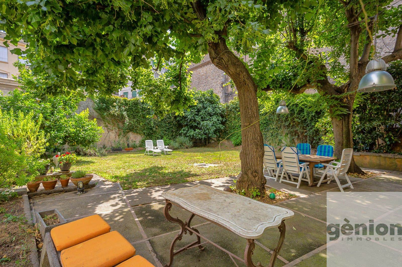 PISO CON JARDIN EN EL BARRI VELL DE GIRONA - Foto 1
