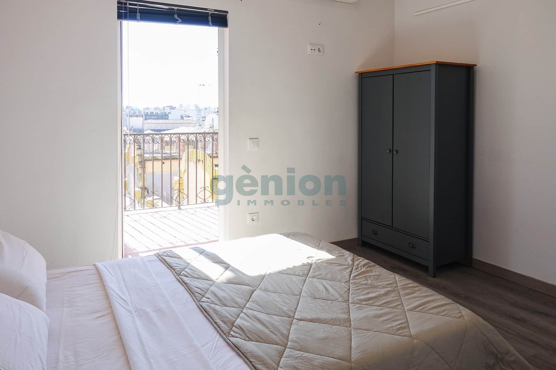 APARTAMENTO TOTALMENTE REFORMADO Y CON VISTAS EN CENTRE/BARRI VELL DE GIRONA - Foto 5