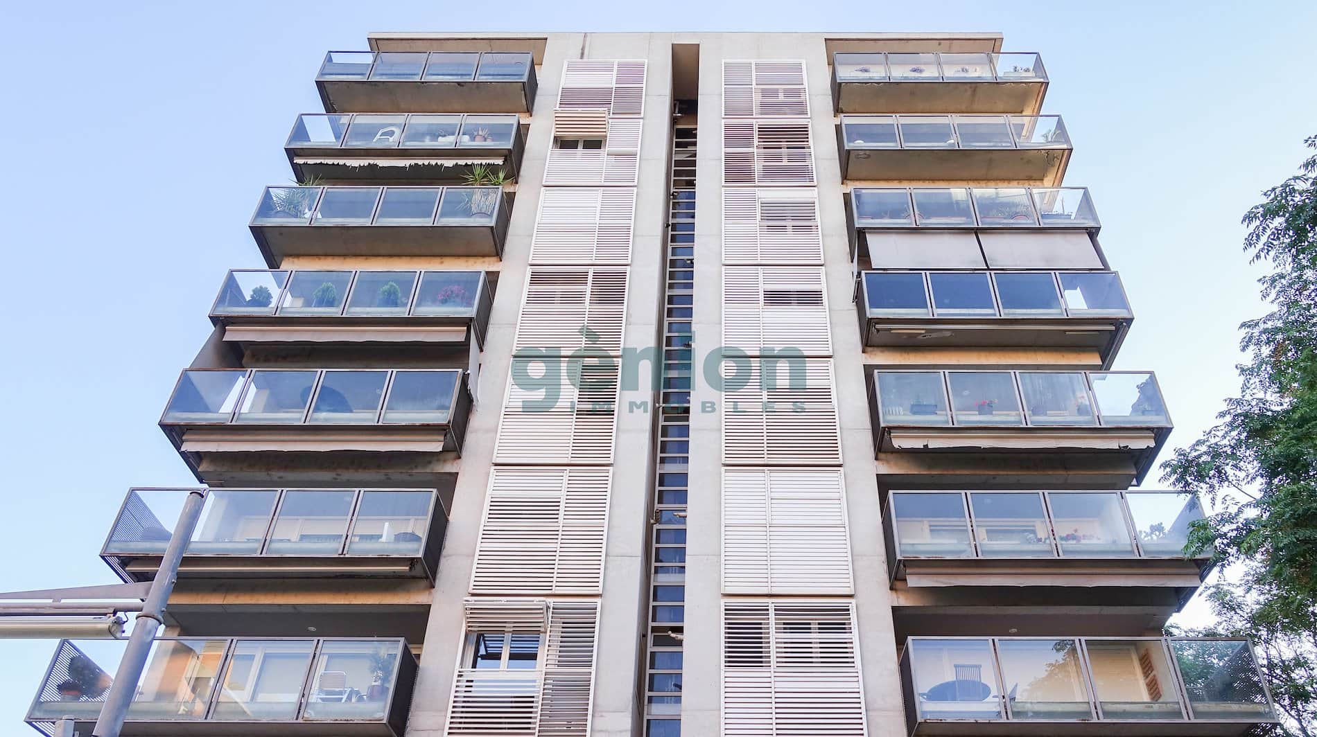 ATICO DE 205M² EN EL PARC DEL MIGDIA, CON 2 PLAZAS DE APARCAMIENTO Y TRASTERO - Foto 3