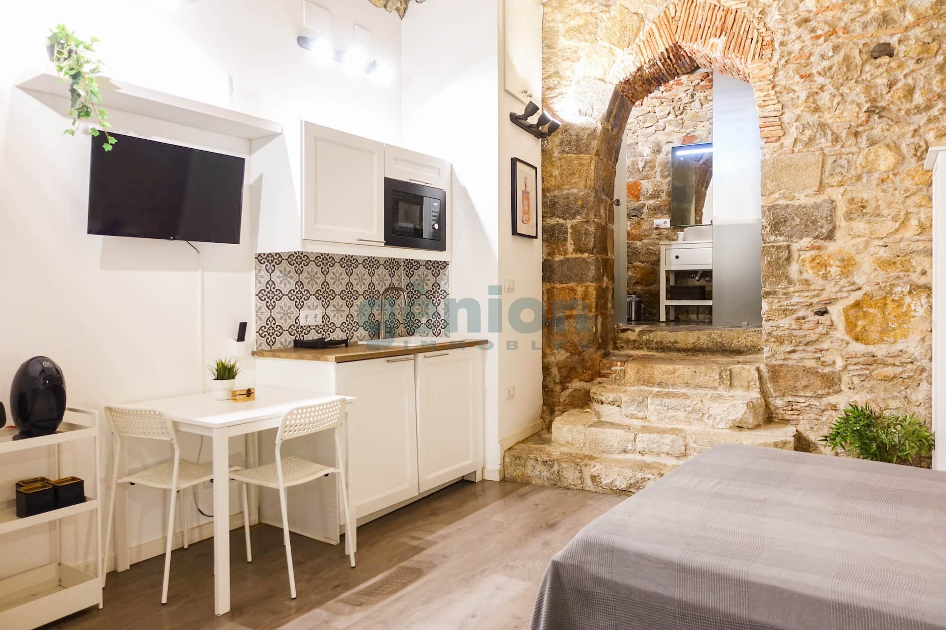 APARTAMENTO CON 3 ESTANCIAS EN EDIFICIO HISTÓRICO, EN PLENO BARRI VELL DE GIRONA - Foto 3