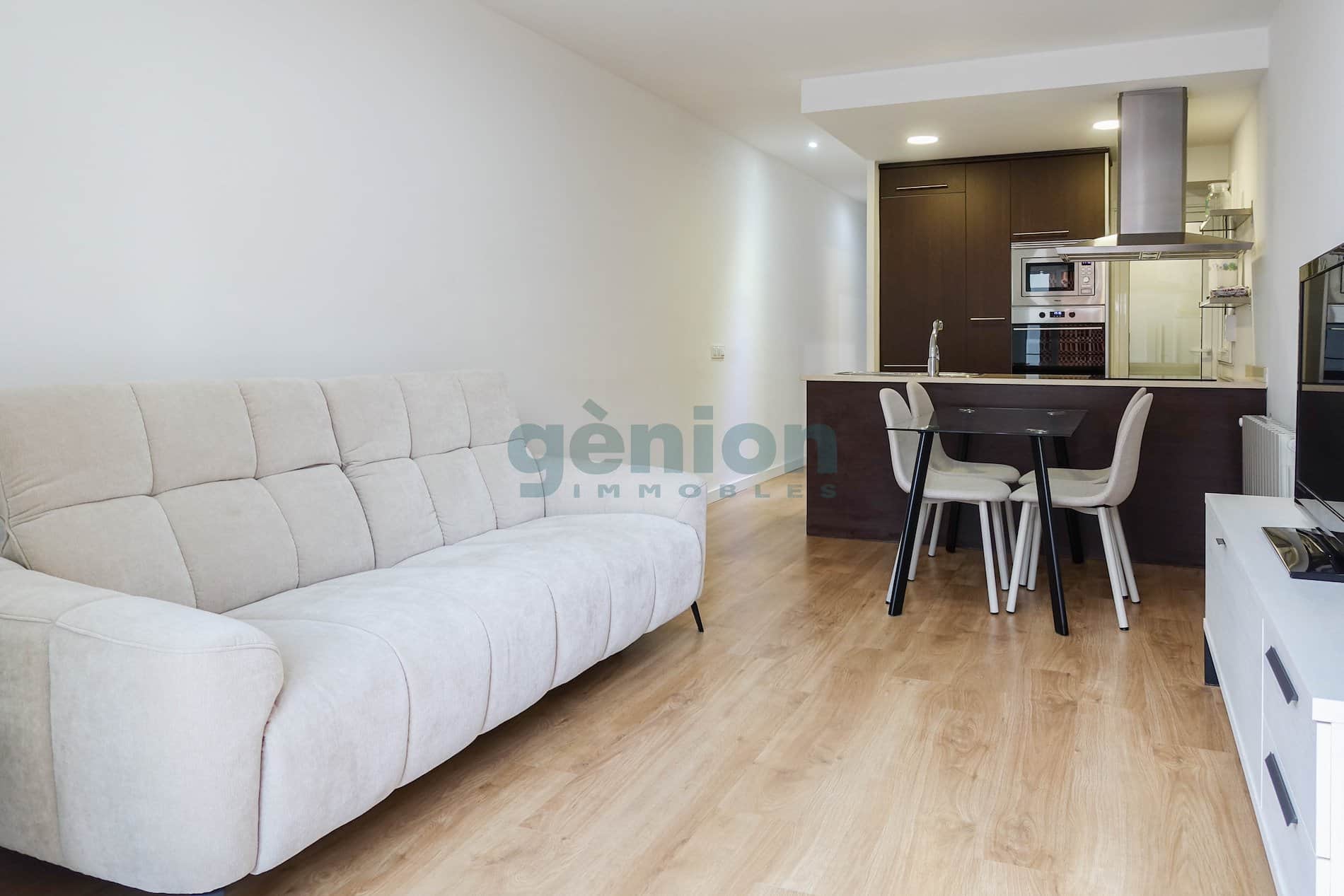 PISO DE 4 HABITACIONES EN EL CENTRO DEL EIXAMPLE, C/ MALUQUER SALVADOR 17 - Foto 3