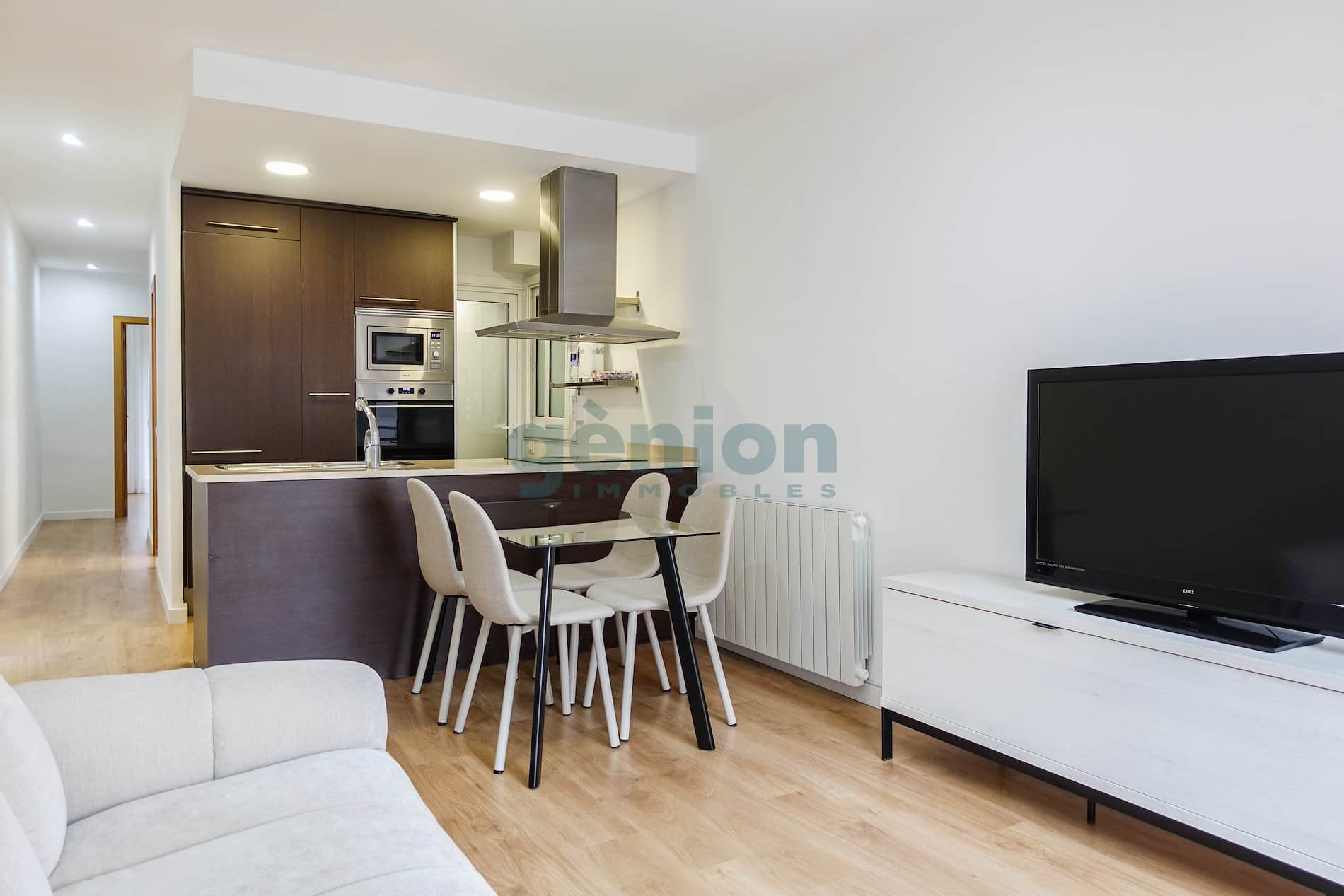 PISO DE 4 HABITACIONES EN EL CENTRO DEL EIXAMPLE, C/ MALUQUER SALVADOR 17 - Foto 1