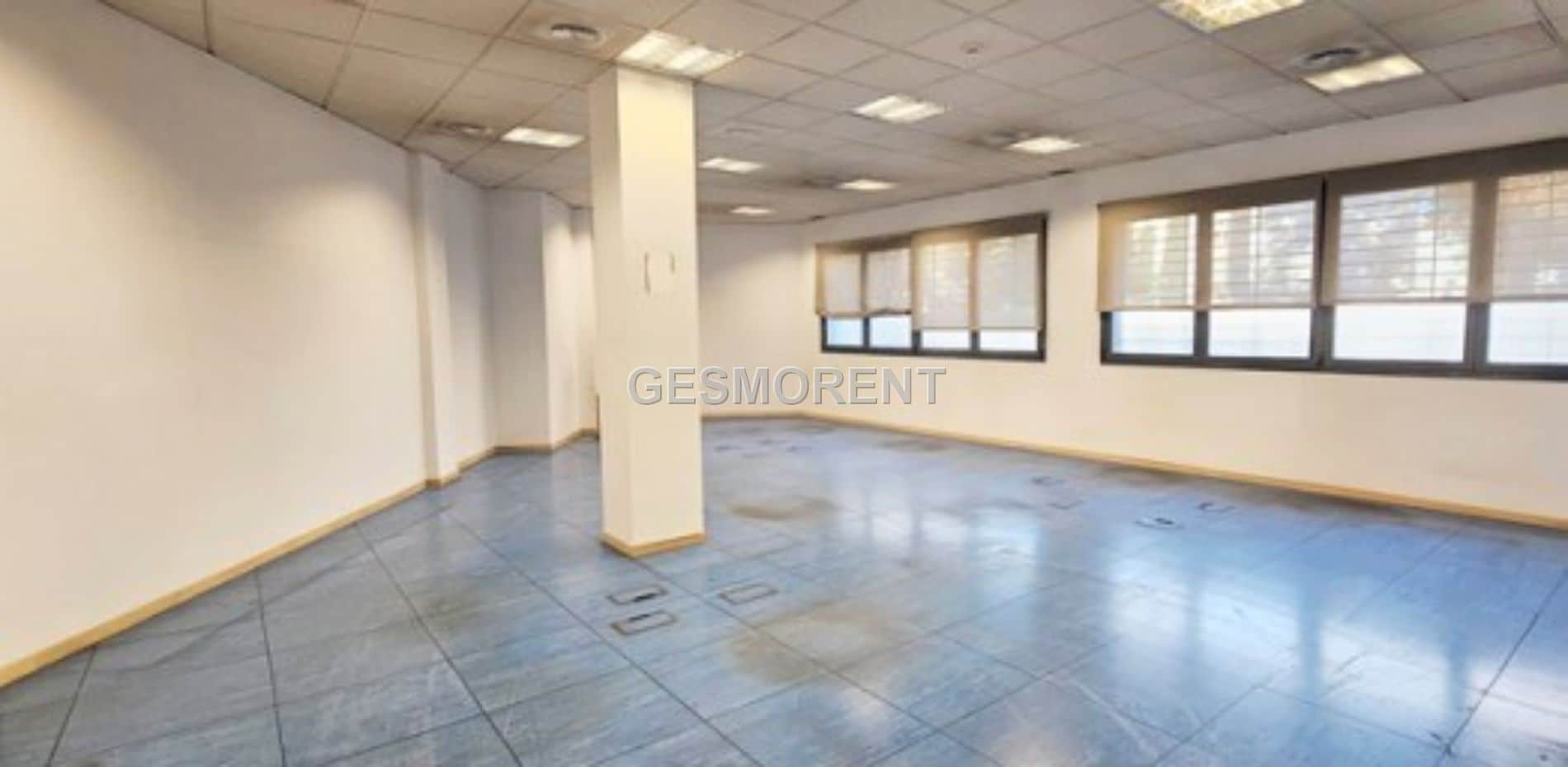 CONJUNTO DE 7 LOCALES EN ALQUILER Y VENTA EN TORREJON DE ARDOZ, MADRID - Foto 3