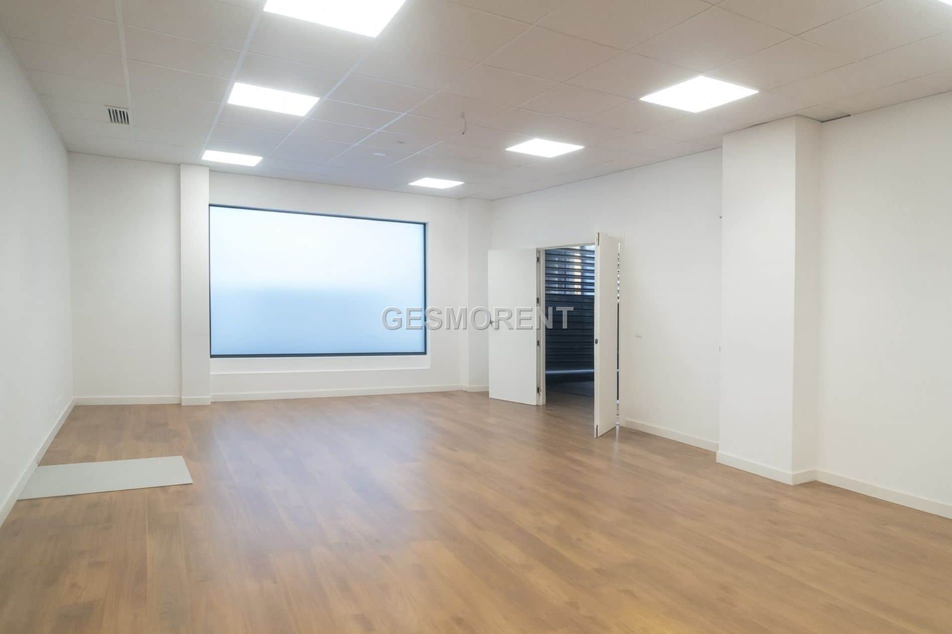 CONJUNTO DE 7 LOCALES EN ALQUILER Y VENTA EN TORREJON DE ARDOZ, MADRID - Foto 1