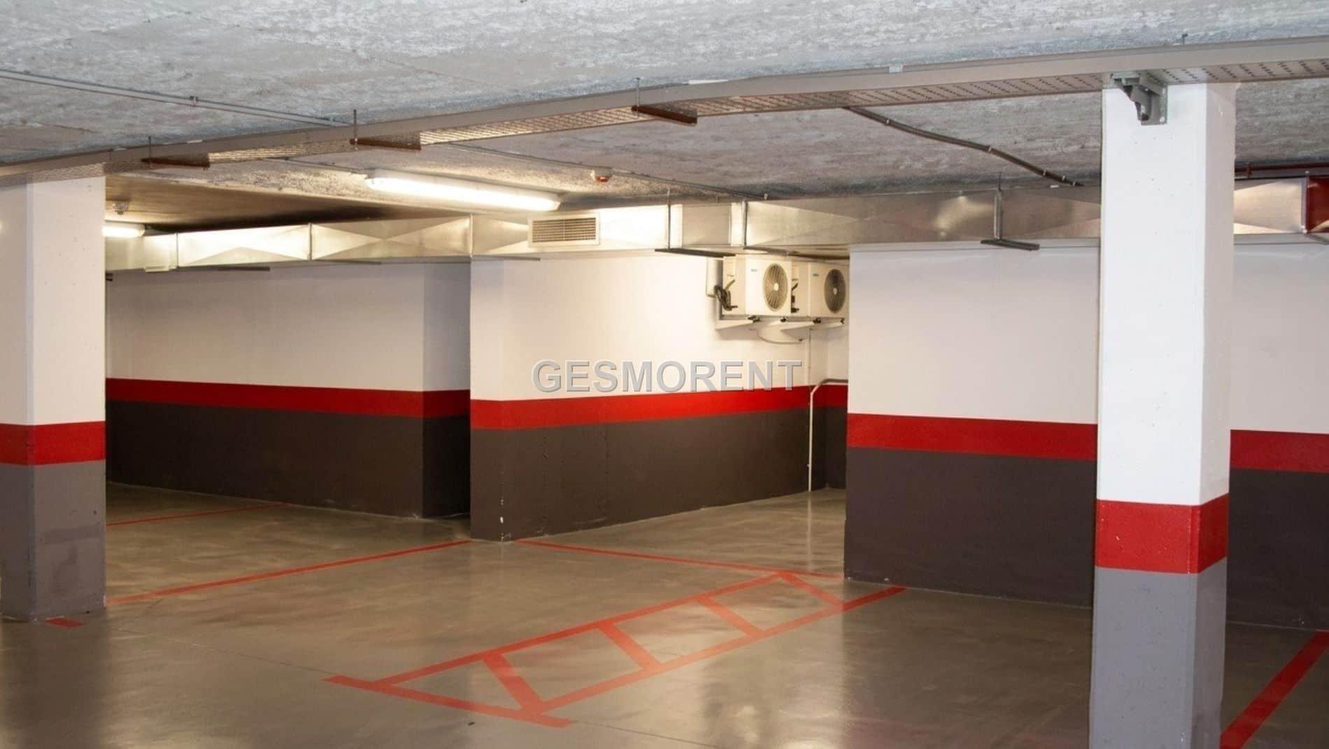 LOCAL COMERCIAL EN ALQUILER EN EL CENTRO DE ALBACETE CON AMPLIO PARKING - Foto 2