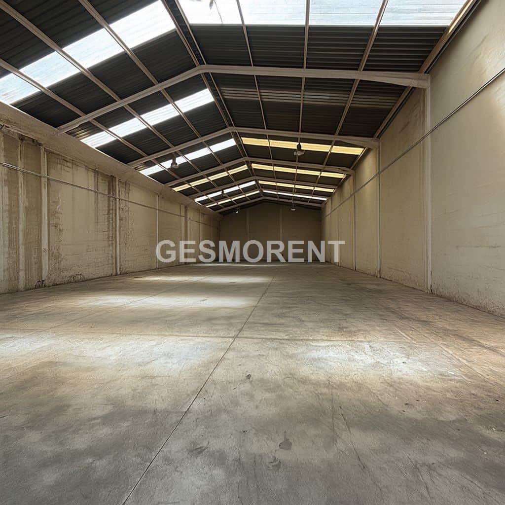 NAVE EN VENTA EN POLIGONO SON BUGADELLAS, CALVIÁ - Foto 1