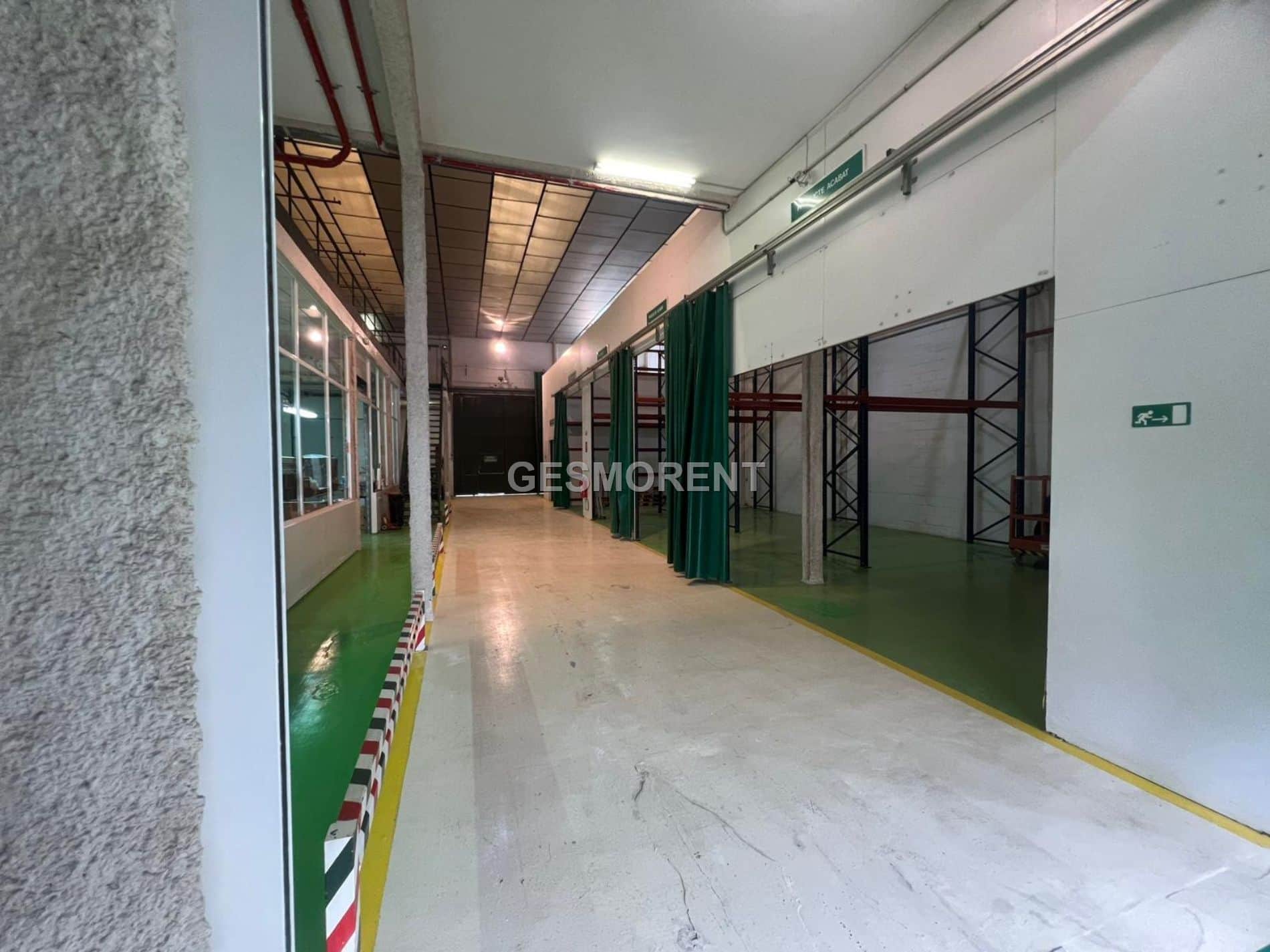 NAVE INDUSTRIAL EN VENTA EN SANT VICENÇ DELS HORTS, BARCELONA - Foto 5