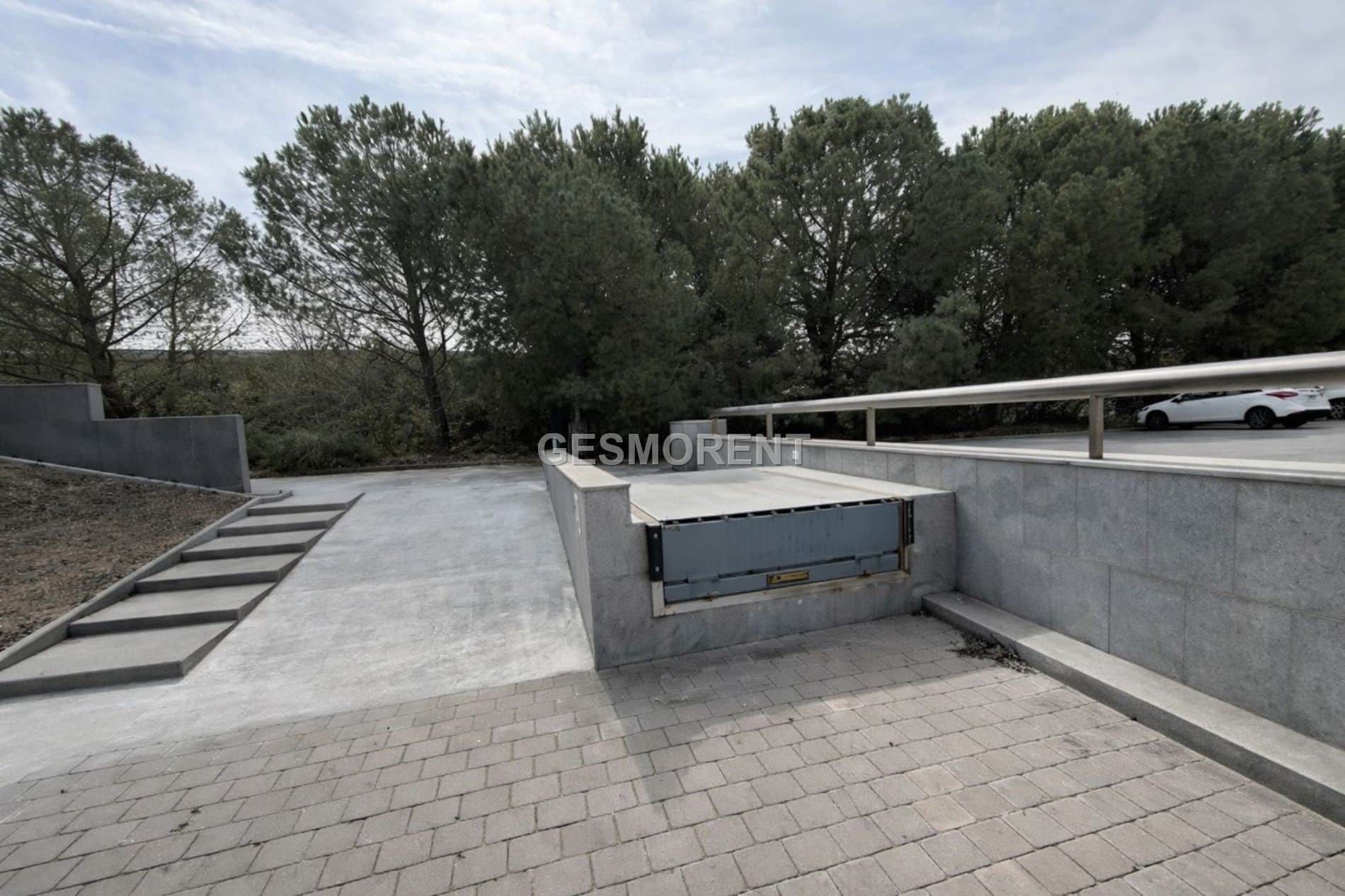EDIFICIO COMERCIAL / TERCIARIO EN VILAFRANCA DEL PENEDÈS - Foto 3