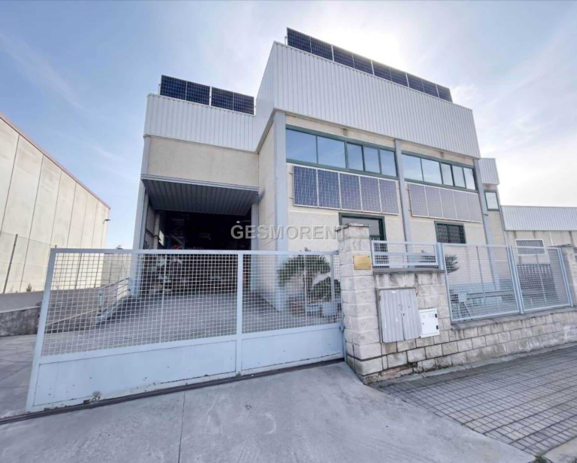 NAVE INDUSTRIAL EN VENTA EN MÓSTOLES - Foto 1