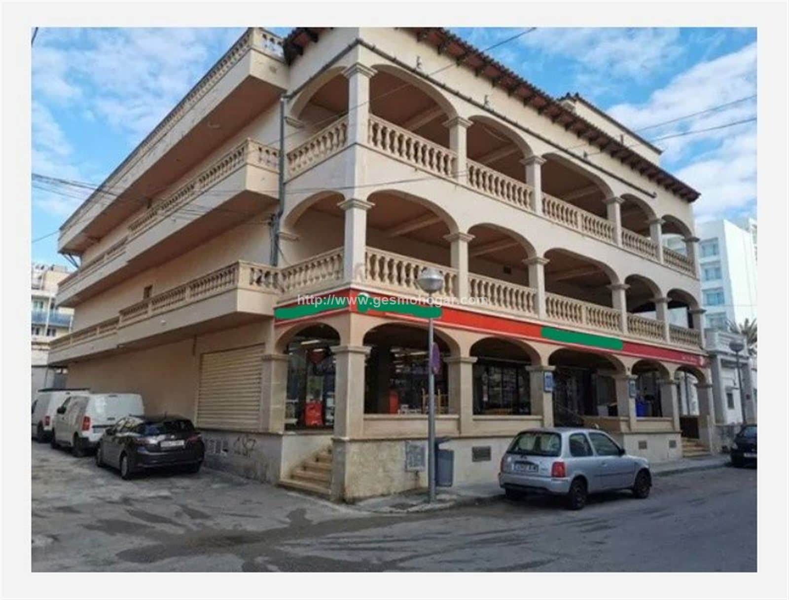 EDIFICIO PARA VIVIENDAS EN VENTA EN EL ARENAL - Foto 1