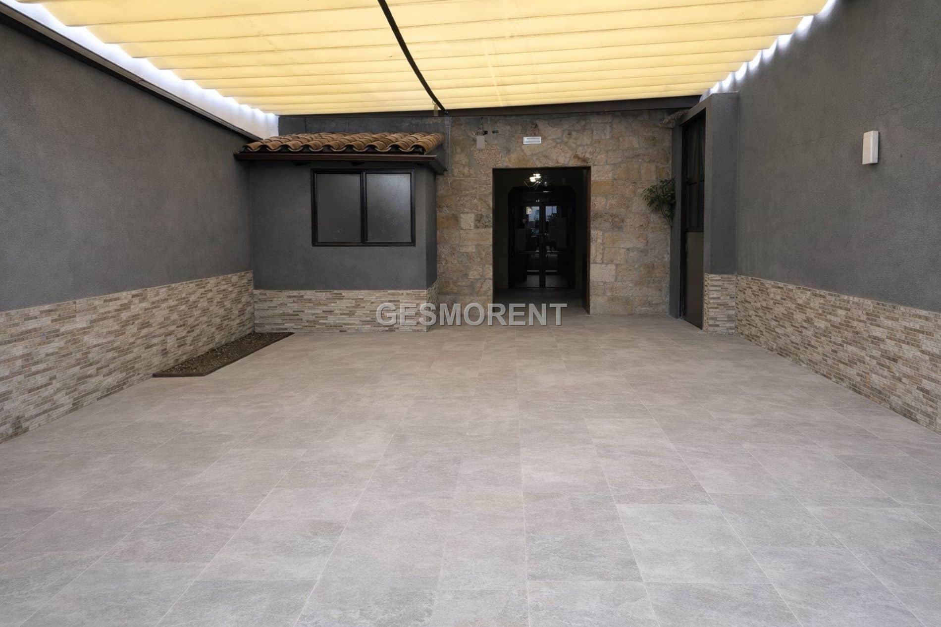 SE VENDE CASA MÁS NEGOCIO EN ES PLA DE MALLORCA - Foto 1