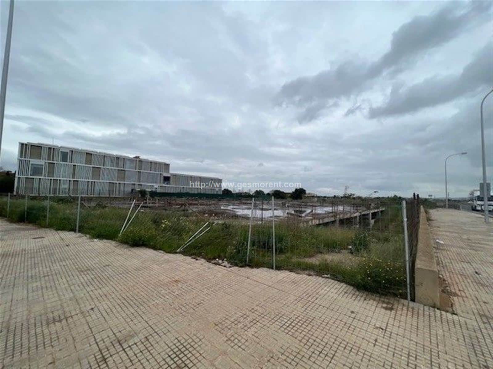 SOLAR EN VENTA/ALQUILER EN POLÍGONO SON MORRO - Foto 1