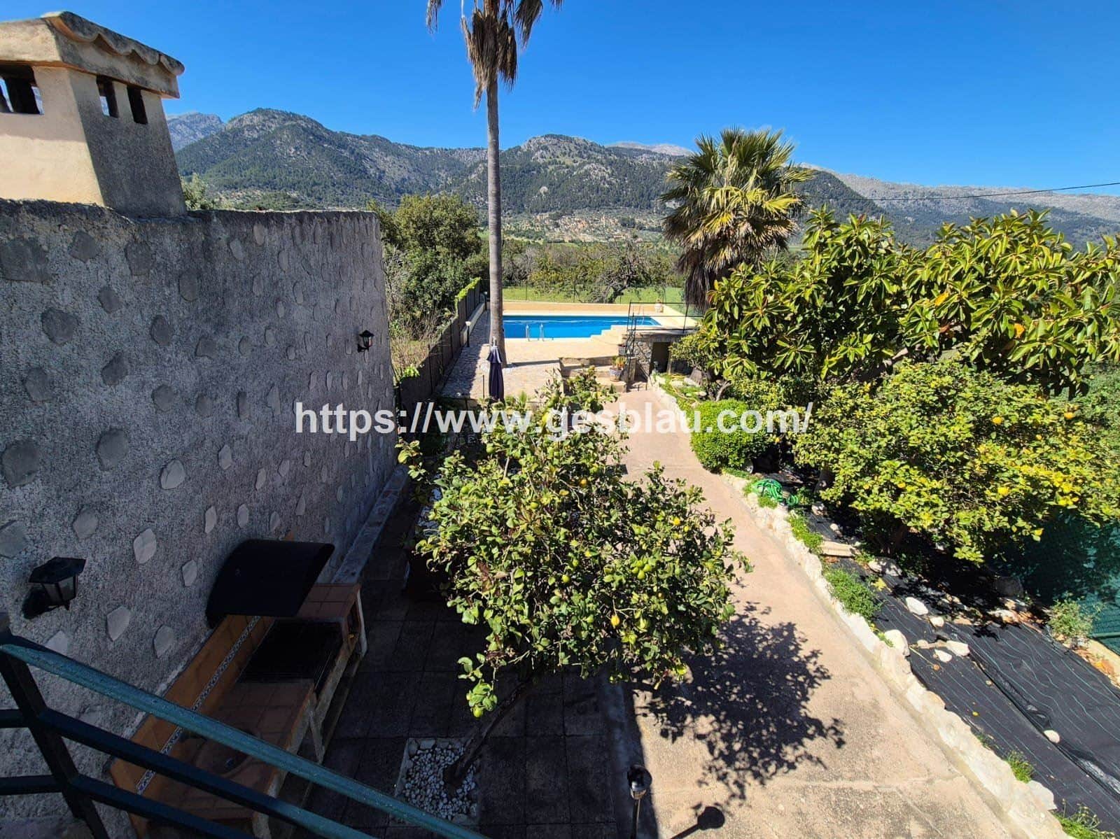Casa con piscina y gran terraza - Foto 3