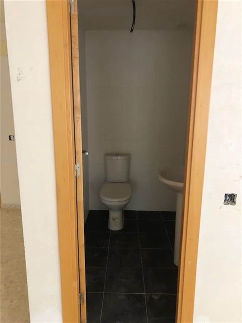 ALQUILER DE ENTRESUELO - Foto 5