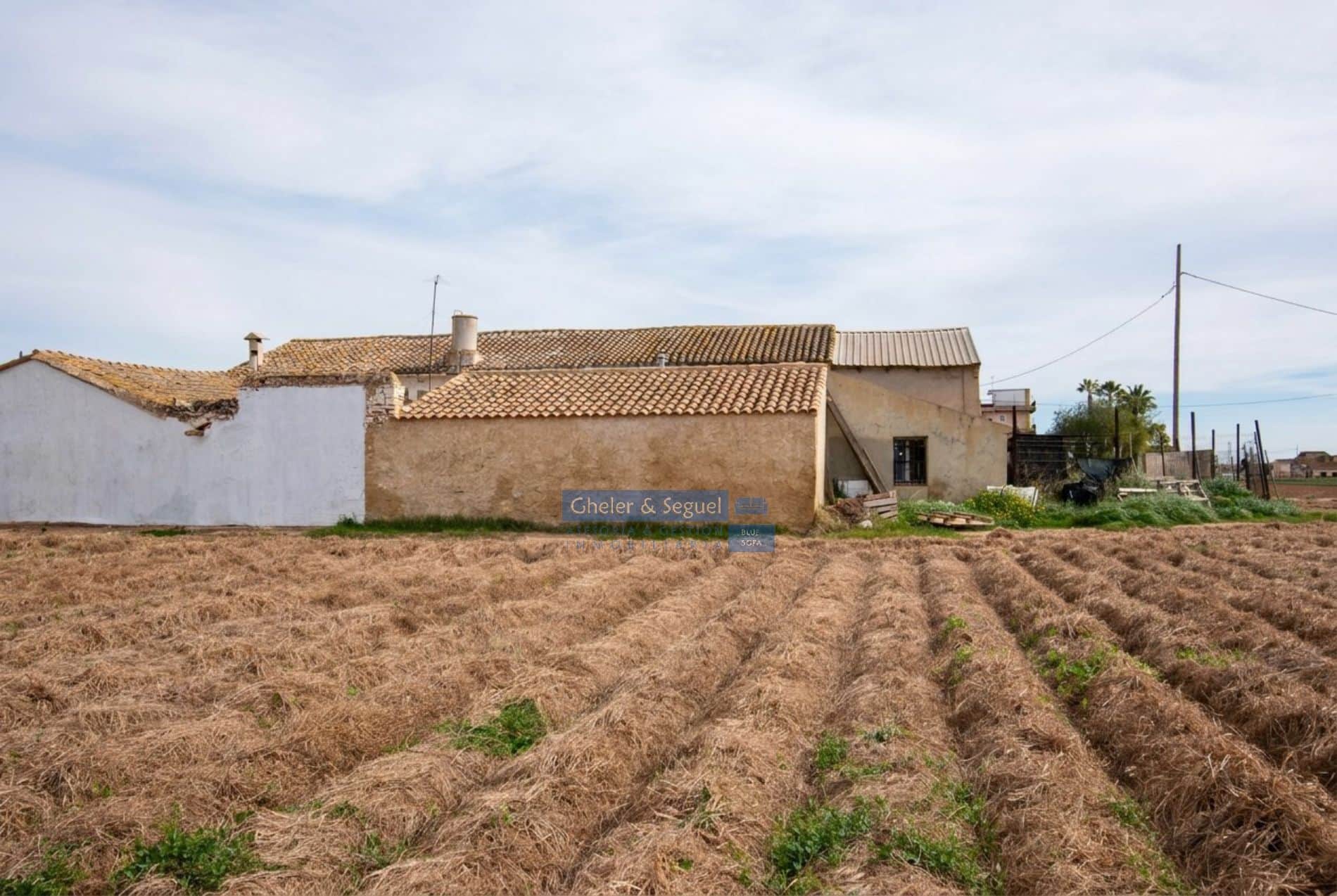 Casa-Masía con proyecto aprobado en Poble Nou - Foto 3