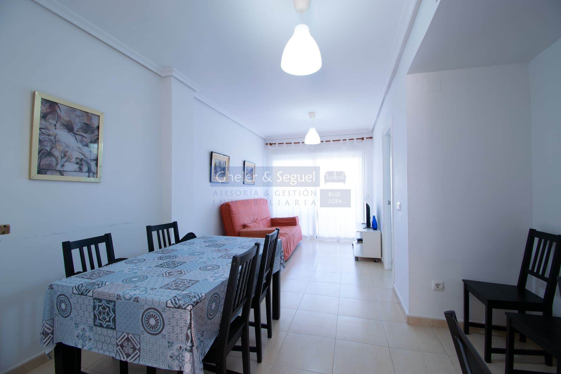 Apartamento con terraza, en zona tranquila a 5 minutos del mar - Foto 3