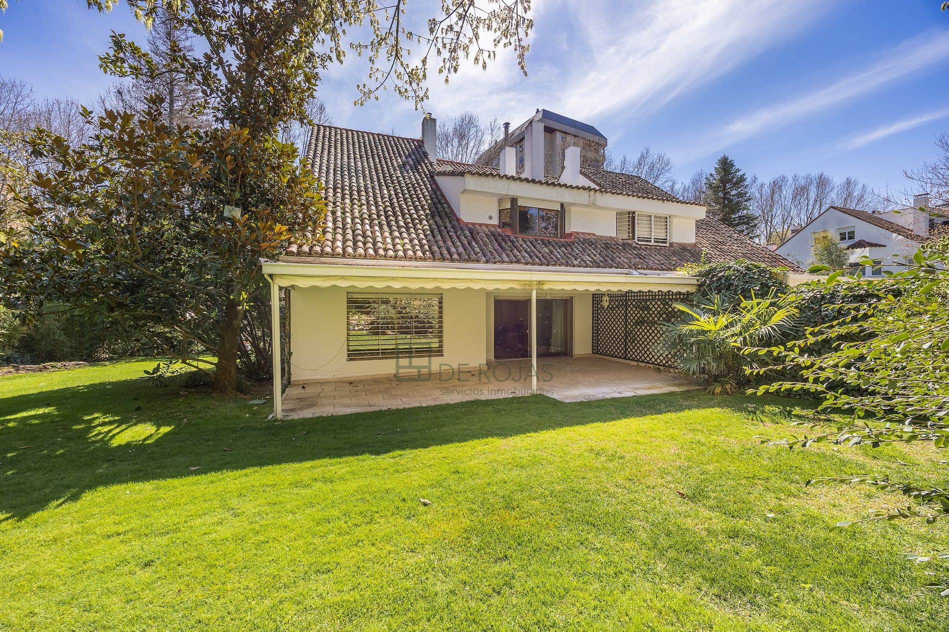 CHALET PAREADO EN VENTA EN FUENCARRAL- EL PARDO (MADRID ) - Foto 2