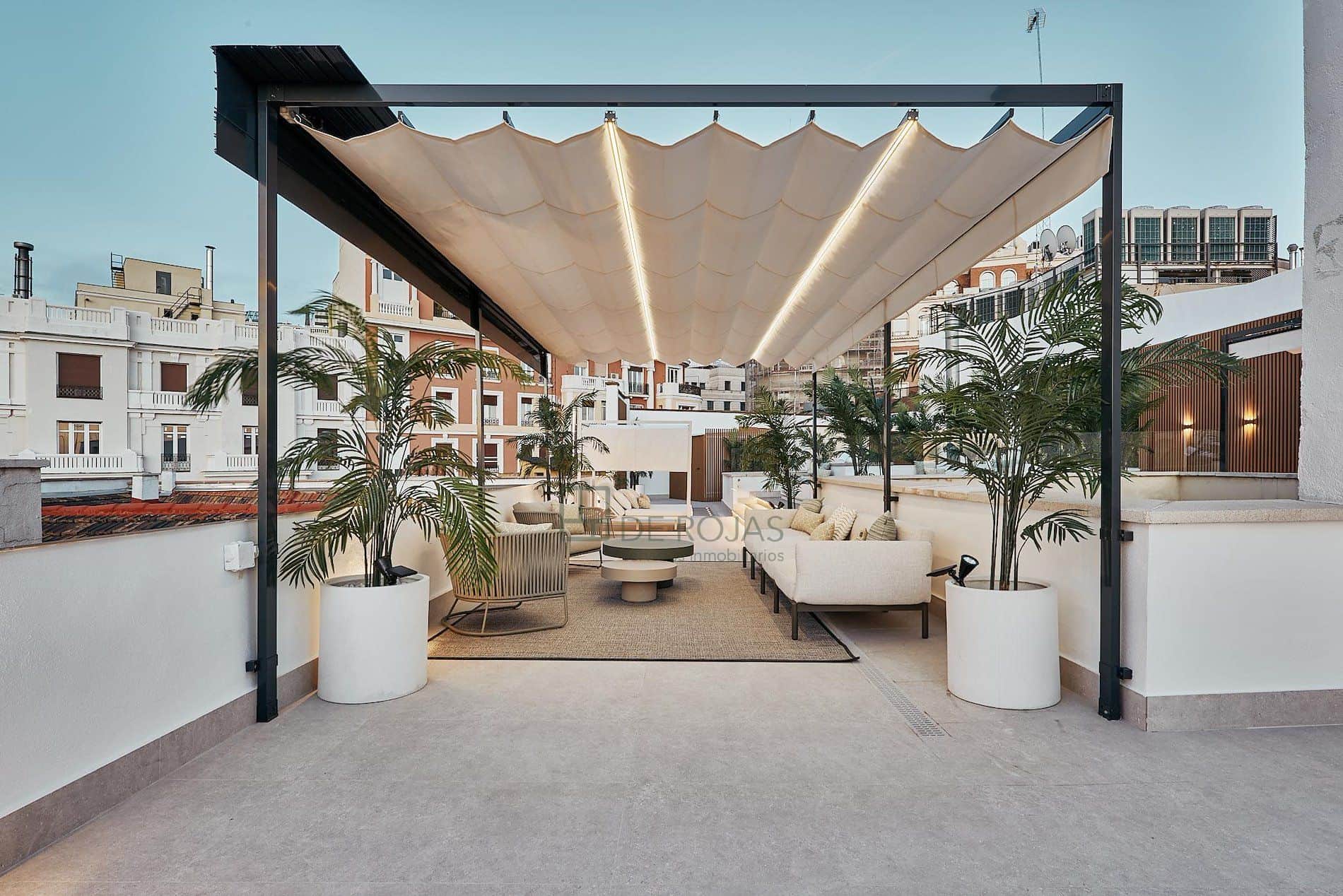 ÁTICO EXTERIOR CON PISCINA CASA INTELIGENTE - Foto 4