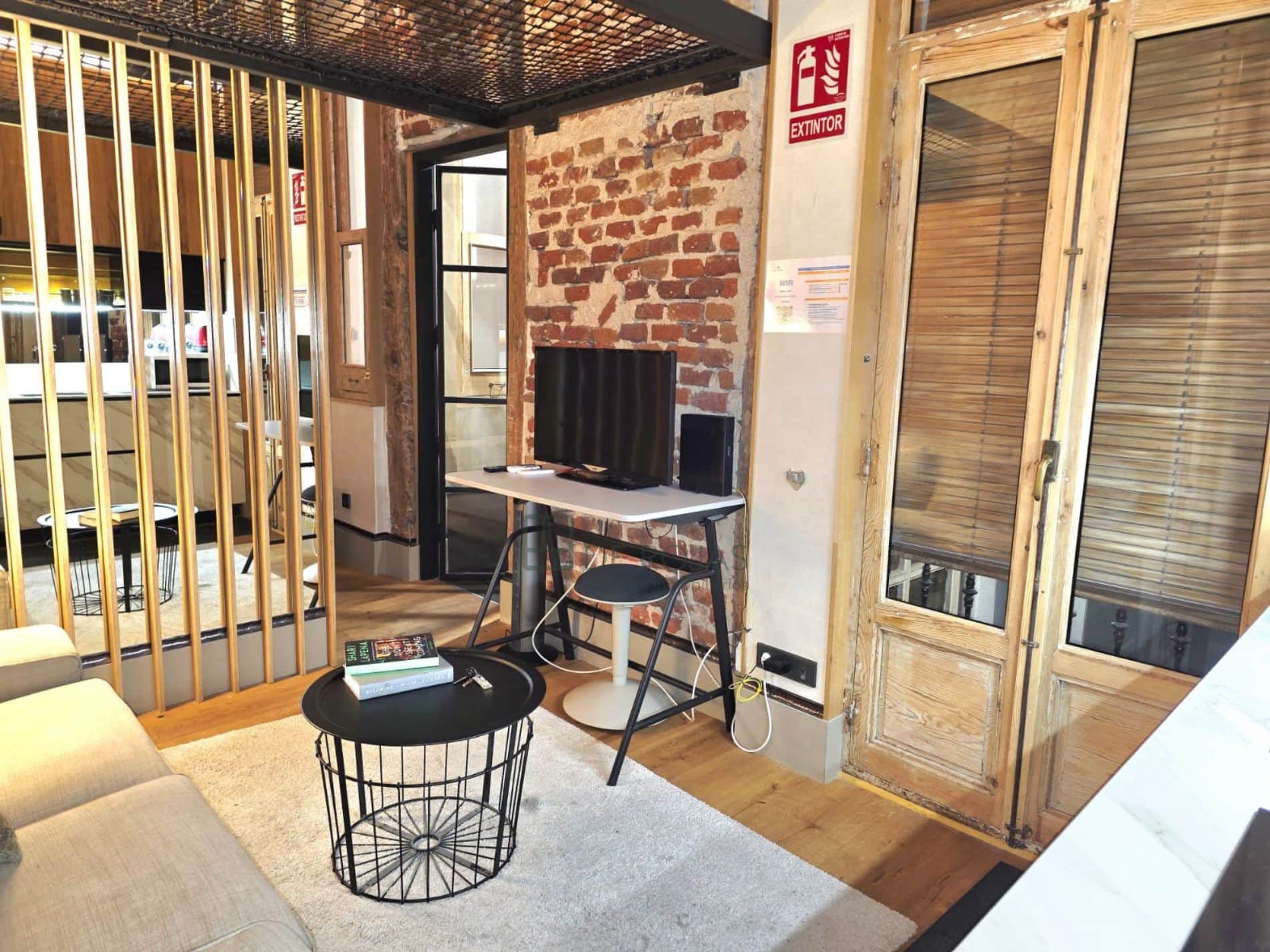 VIVIENDA EN ALQUILER EN CHAMBERÌ - Foto 1