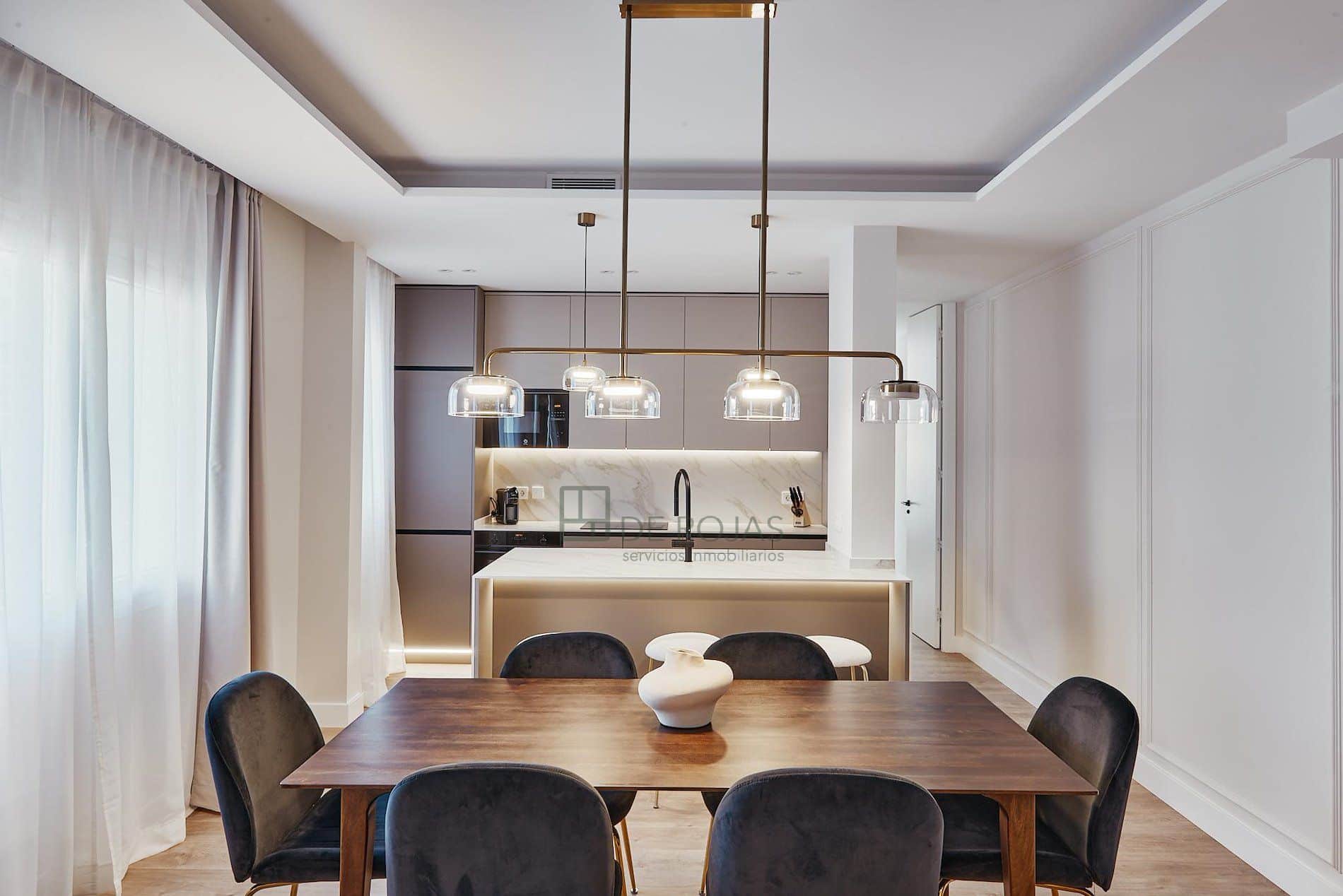 VIVIENDA DOS DORMITORIOS EN EL BARRIO DE SALAMANCA - Foto 4