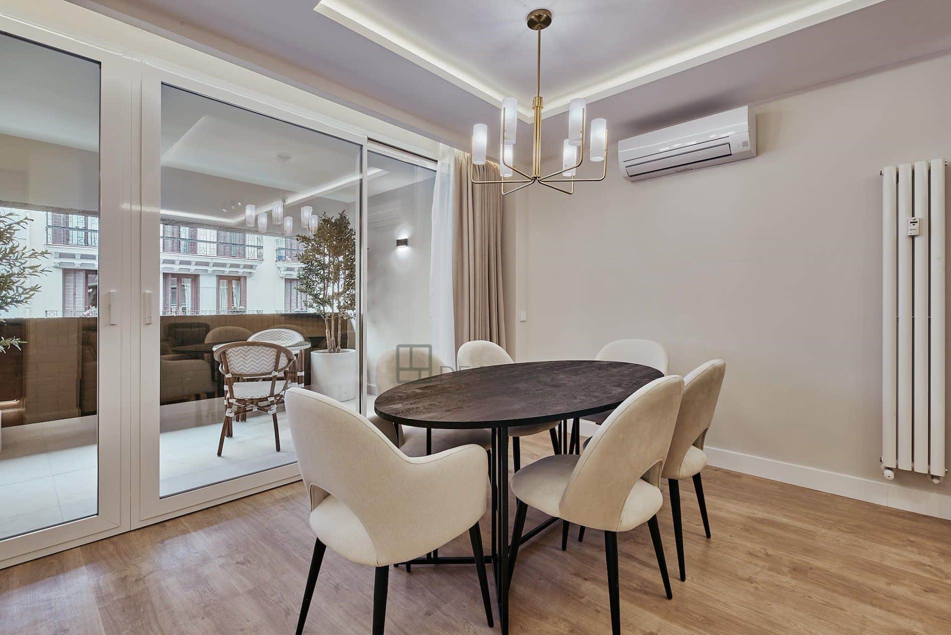 VIVIENDA EXTERIOR CON DOS TERRAZA EN EL BARRIO DE SALAMANCA - Foto 1