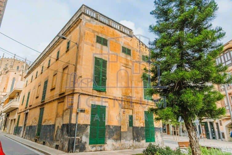 Casa señorial histórica en el centro de Manacor — 640 m² con infinitas posibilidades - Foto 1
