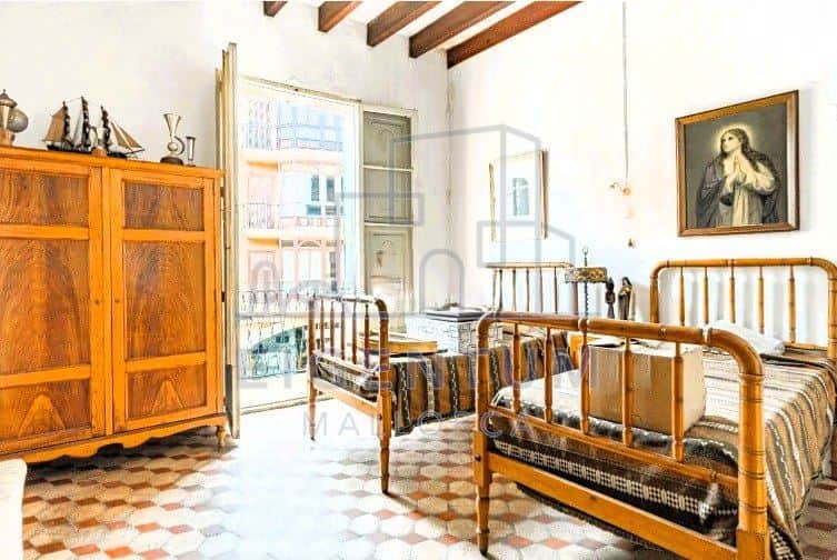 Casa señorial histórica en el centro de Manacor — 640 m² con infinitas posibilidades - Foto 2