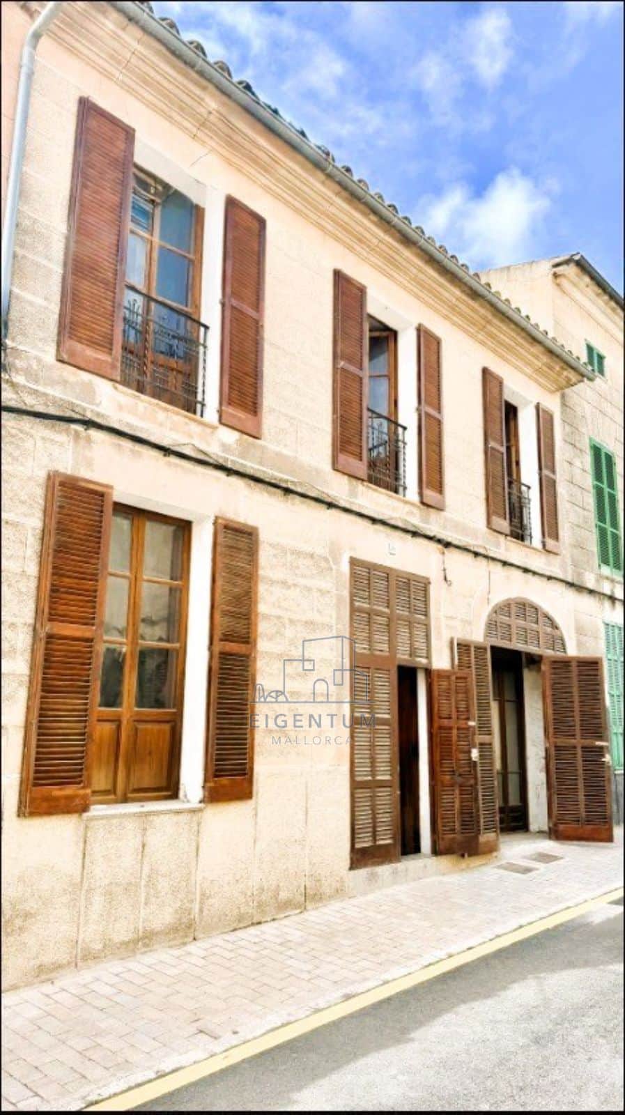 🏡 Auténtica casa de pueblo con gran potencial en Vilafranca de Bonany - Foto 1