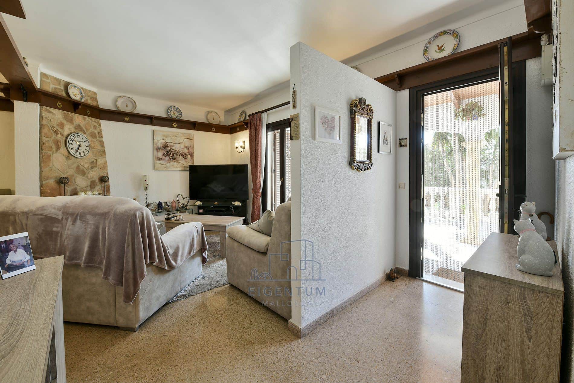🏡 Encantadora vivienda en zona residencial tranquila – lista para entrar a vivir - Foto 3